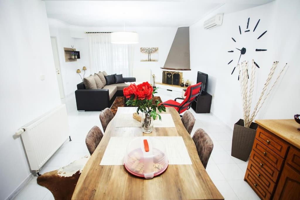 Appartamento Sweet Dreams Trikala Esterno foto