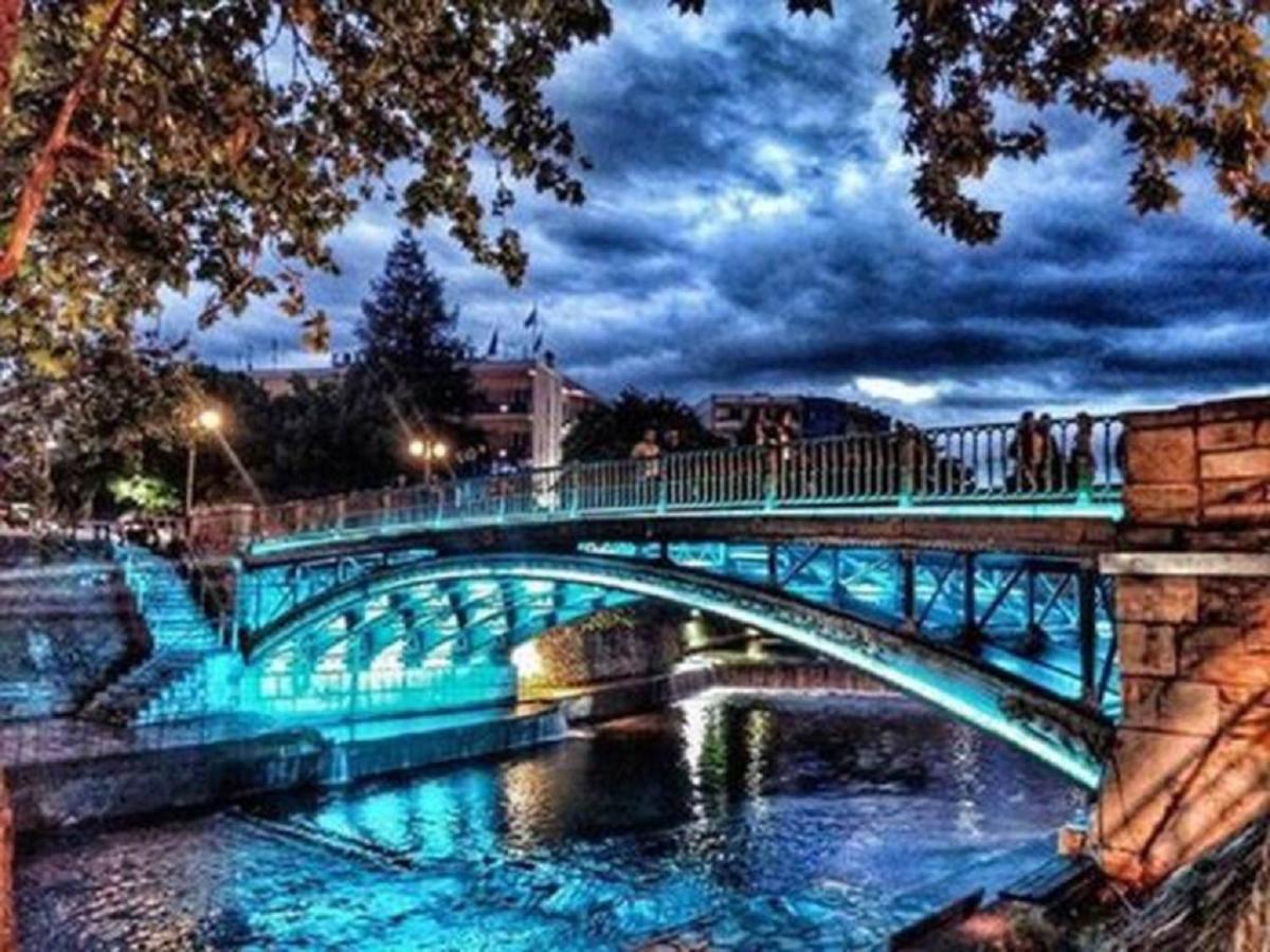 Appartamento Sweet Dreams Trikala Esterno foto